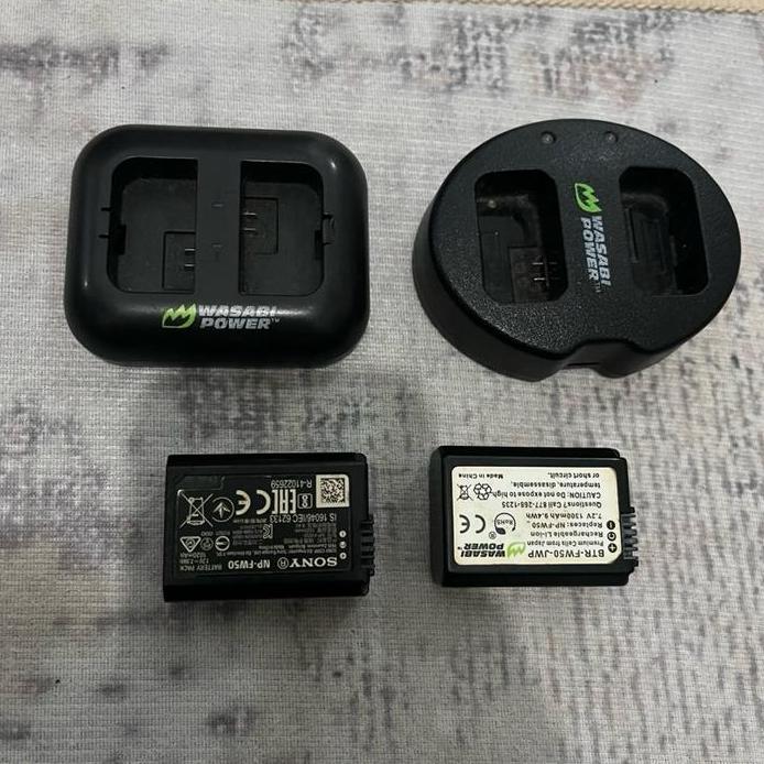 Charger Wasabi & Baterai Sony Np-Fw50 For A6000 / A6100 / A6300/ A6400 / A65000 / A7 / A7Ii / A7S / 