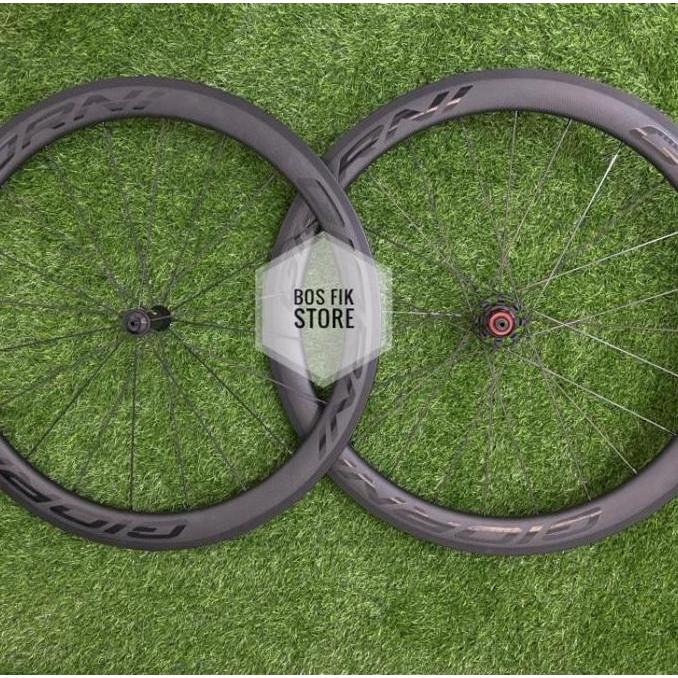 Wheelset Carbon 700C rim brake Giorni Hub Carbon Ceramic Bearing Cema