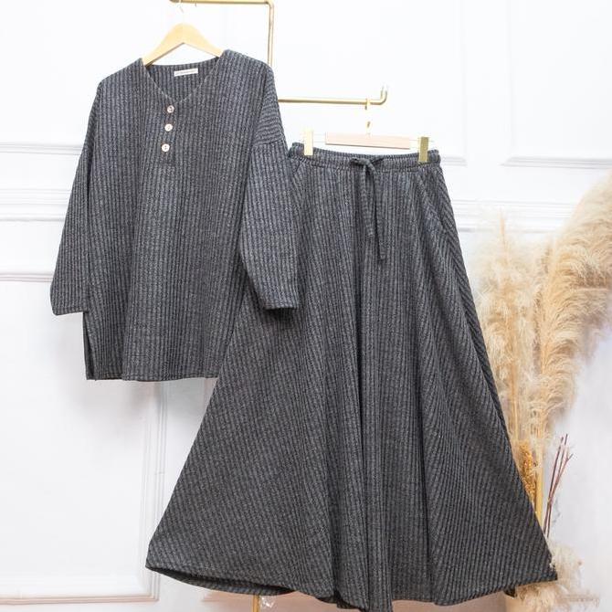 SetRok Rajut Melange Gamila Kancing - JV Hasanah Gamila Rajut Melange Set Rok Adem Jumbo terlaris