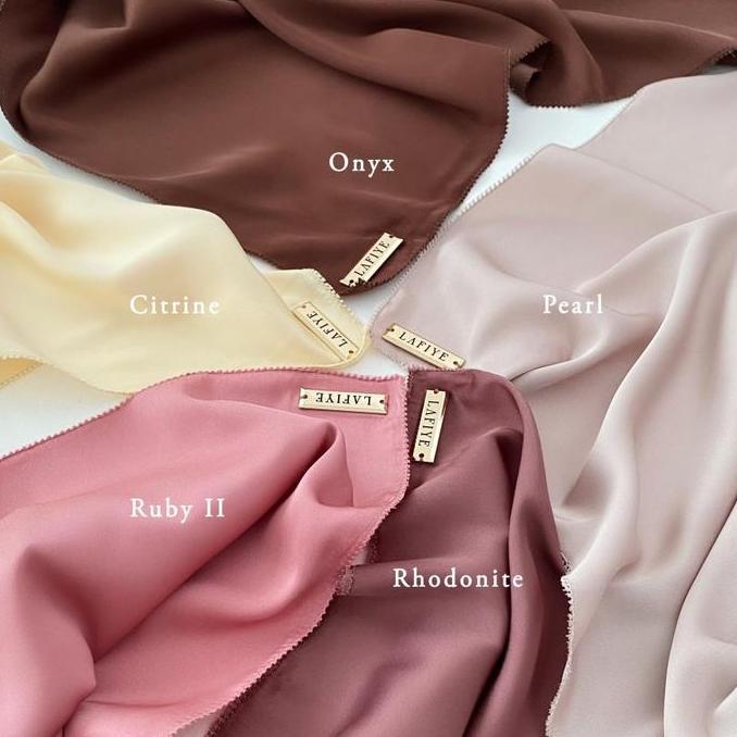 Premium Silk Scarf - Lafiye Premium Scarf