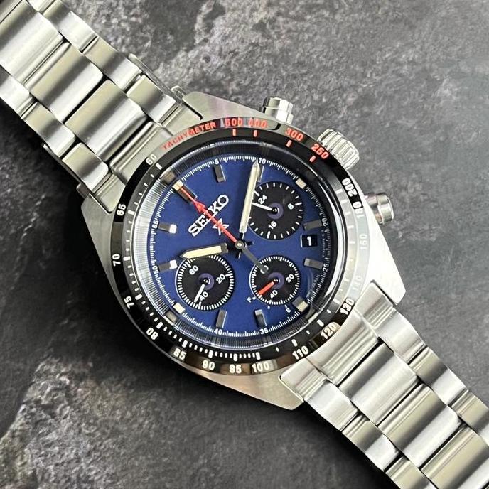 SEIKO Prospex Solar Chronograph Speedtimer Panda Daytona Seitona SSC813 SSC813P1 Hitam Putih terlari