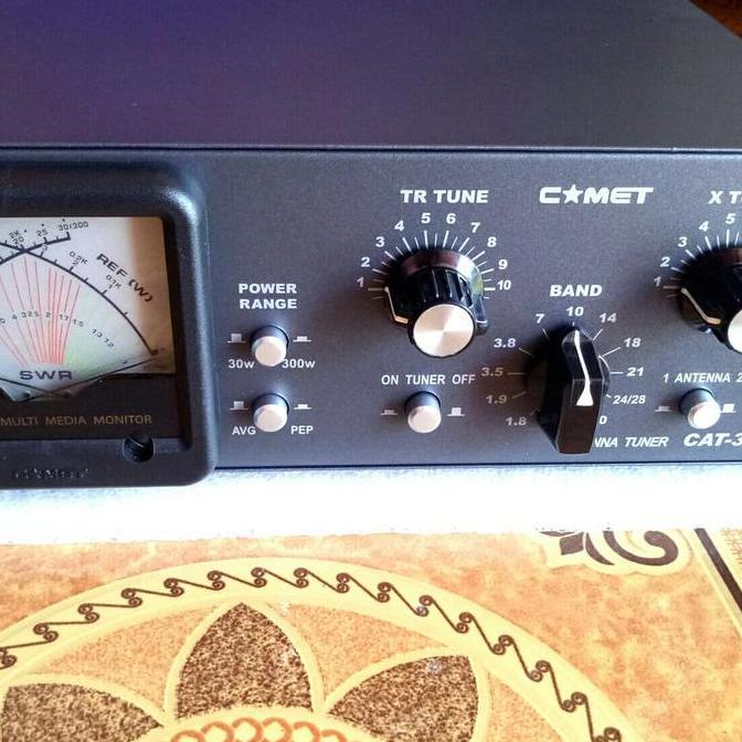 antena tuner comet CAT300