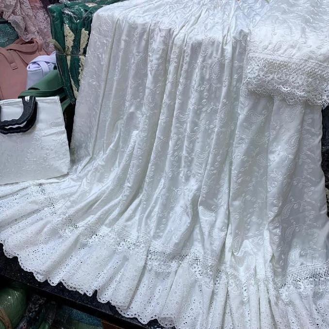Mukena sutra Kerancang/ Mukena sutra bordir/Mukena katun Paris/ mukena mewah/ Mukena putih