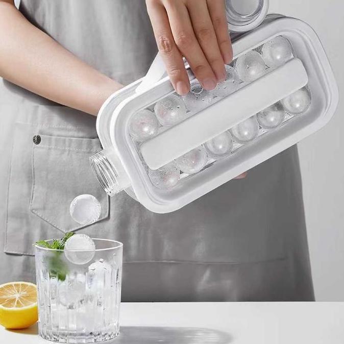 Botol Cetakan Es Batu Kotak Bulat Besar Kristal Ice Cube Maker Tray LS