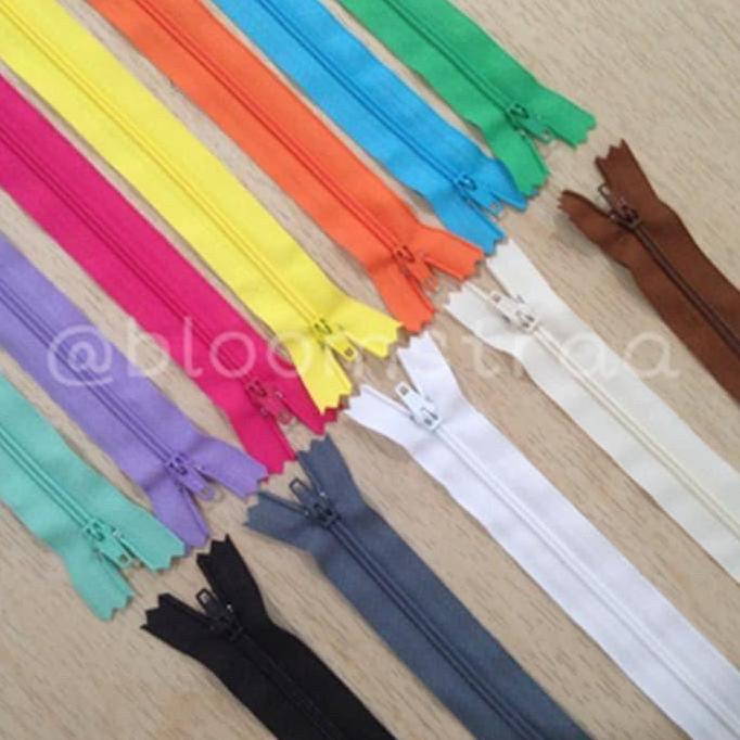 Ready Grosir Zipper YKK no 3 12inch 30cm resleting YKK CFC 32 12 inch seleting YKK FRC 32 30 cm 30 c