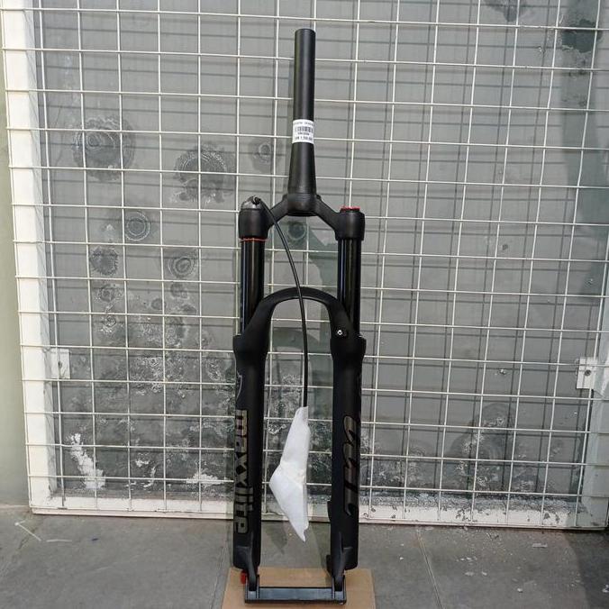 Fork suspensi 26inc Tapered Maxxlite air fork Remote import