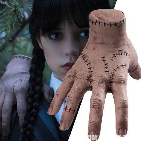 Ready WAHA wednesday addams hand tangan adam mainan prank halloween palm murah