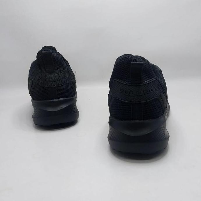 DS326 - sepatu sneakers pria wanita warna hitam sepatu sekolah cewek cowok hitam polos tali sepatu c