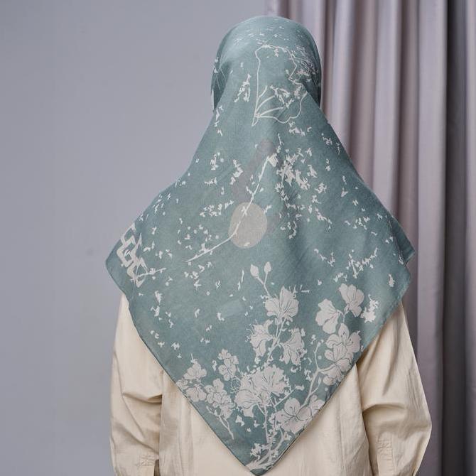 Bagusbanget- Zm Zaskia Mecca - Hijab Syari Paola Green Scarf Kerudung Segi Empat Wangi