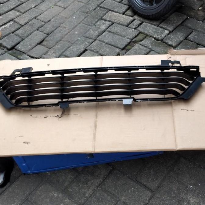 Grill Ram Bemper Fortuner Vrz Original Baru