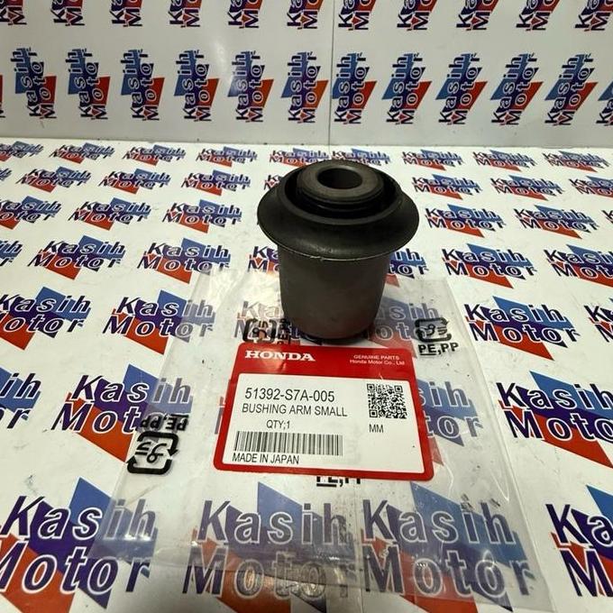 BUSHING ARM DEPAN KECIL BUSHING LOWER ARM SAYAP DEPAN KECIL CRV GEN 2GEN2 2002-2006 JAPAN