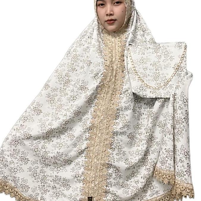 Paket Alat Sholat Mukena Jumbo + Sajadah + Alquran + Tasbih + Box Kado Mahar Pernikahan Ulang Tahun 