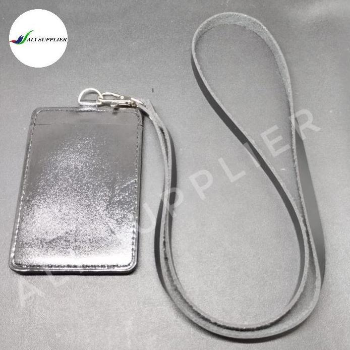 Ready TEMPAT KARTU NAMA KULIT + TALI KULIT / ID CARD CASE HOLDER + TALI / NAME TAG KULIT / TALI TAND