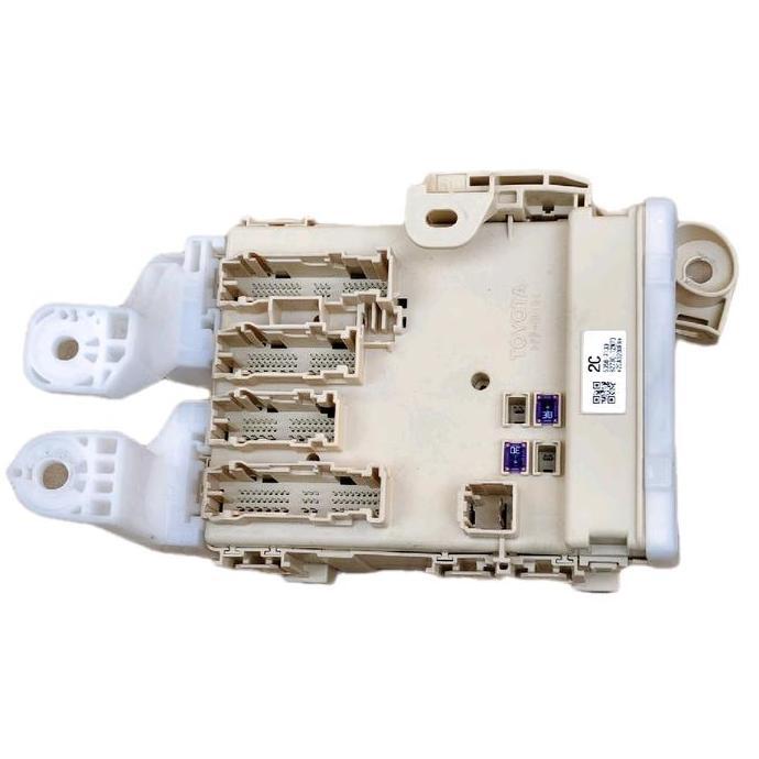 WAITEKNO block assy 82730-12N70 fuse box sikring Toyota Corolla Altis