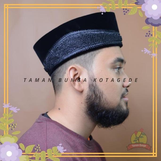 SONGKOK KOPYAH PECI HITAM AWING BORDIR/MOTIF WAR