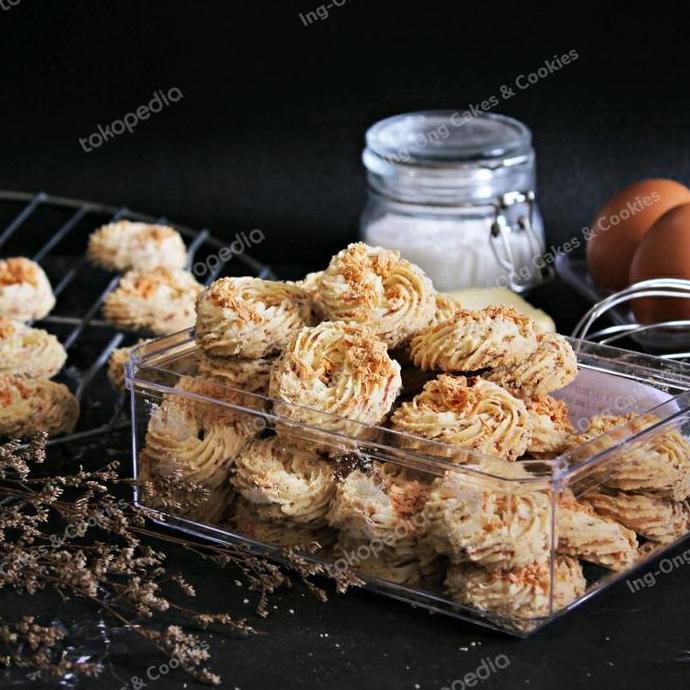 Kue Sagu Keju plus keju edam