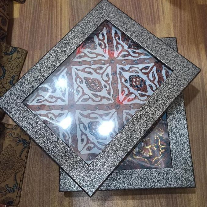 Yoiyouu- Dus Box Bungkus Batik Cocok Buat Kado Sovenir Hadiah Kain Dan Kemeja