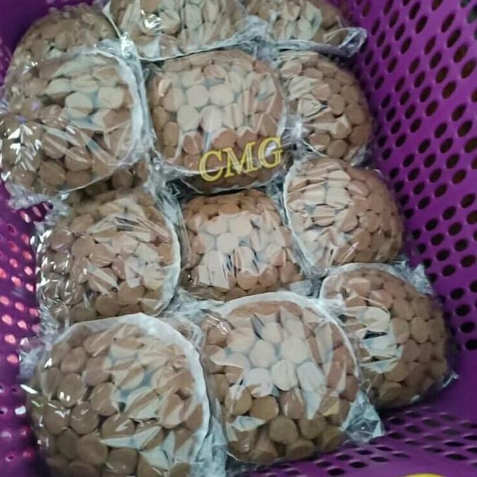 dupa kayu gaharu buaya super asli wangi kalimantan isi 50 biji