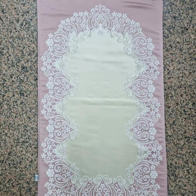 Miliki Sajadah Turki Merek Ottoman Ipek Empuk Dan Tebel