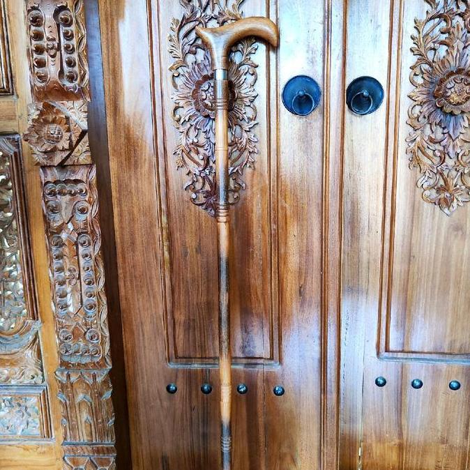 tongkat jalan kayu gaharu wangi