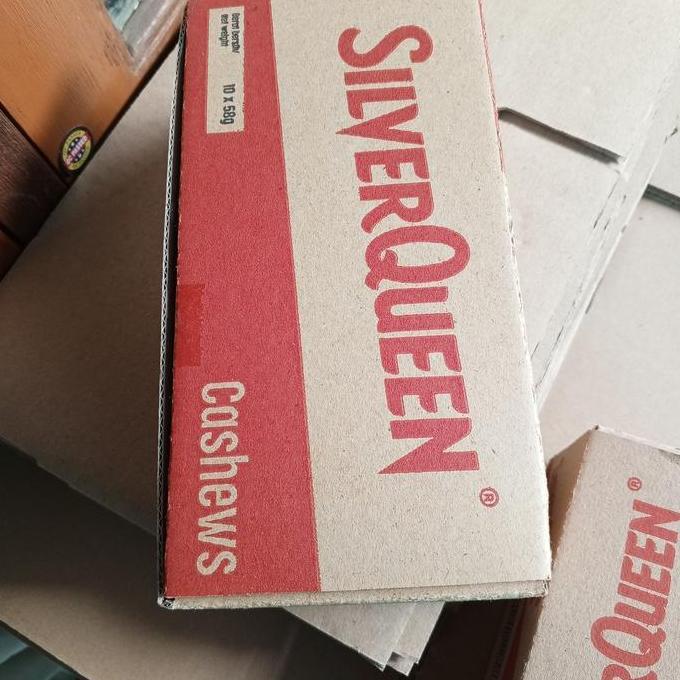 SILVERQUEEN 55 GR 1 BOX ex 58 gr Isi 10 Cokelat, COKLAT SILVERQUEEN 58 GR MILK CHOCOLATE FOOD SNACK