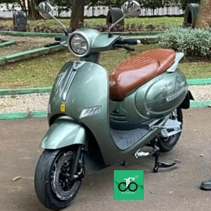 Sepeda motor Listrik Uwinfly T5 TERBARU model Vespa