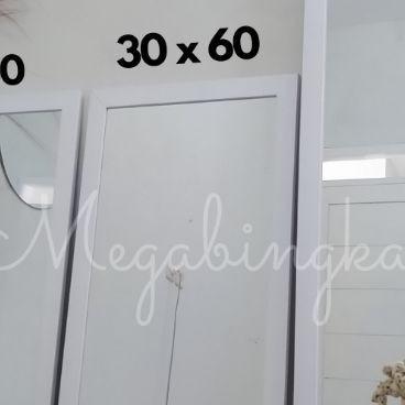 Cermin Dinding Minimalis Gantung