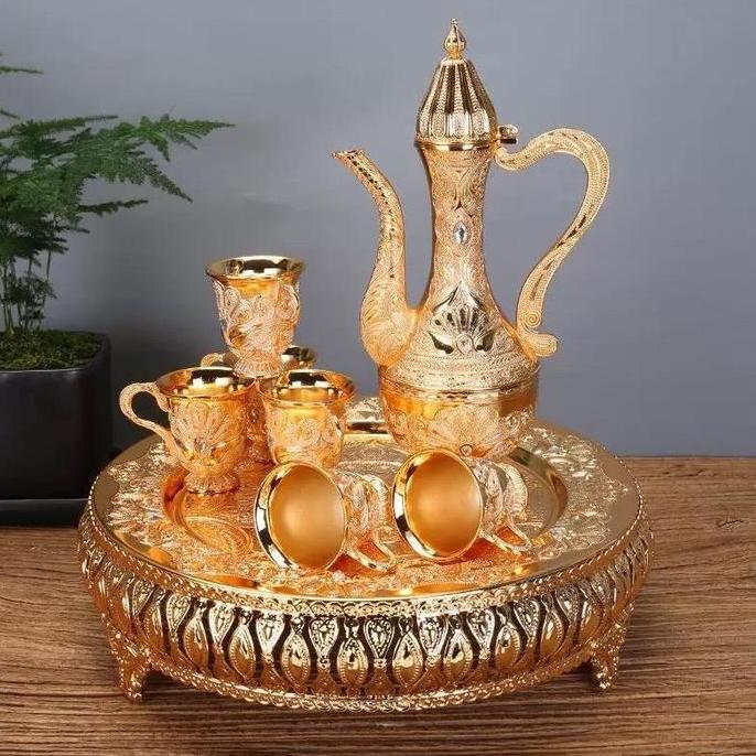 LOLY Set Gelas Anggur Eropa 8pcs Desain Antik Emas Teko & Gelas Aladin Mewah untuk Minuman Arab/Turk