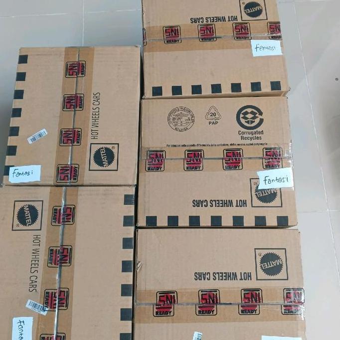 Promo Hot Wheels 1Dus(72pcs) fantasy//tiap item tidak ada yang sama Diskon