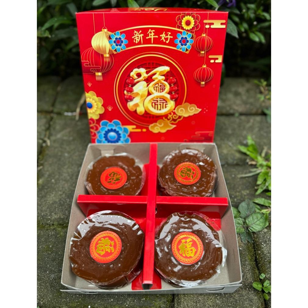 Hampers/ souvenir imlek/ Kue Keranjang, Kue Bakul, Merek Yes  ukuran 1 kg isi 4 asli Medan Enak dan 