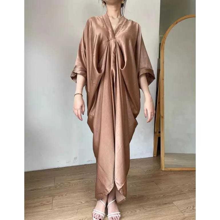 NEW PRODUCT TERBARU GAMIS KAFTAN THANIA SATIN SILK PREMIUM POLOS REMAJA LEBARAN NATAL IMLEK MURAH TE