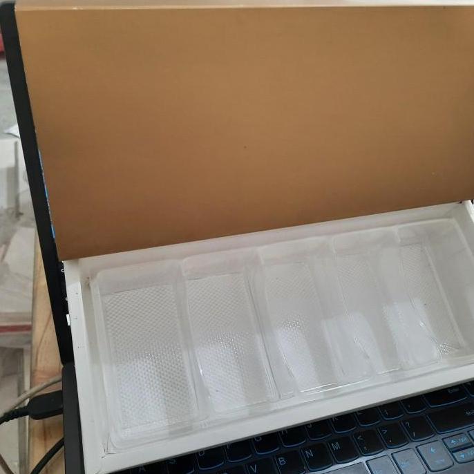 Box Sekat 5/ dus bolu gulung/dus rollcake/bolu kombinasi