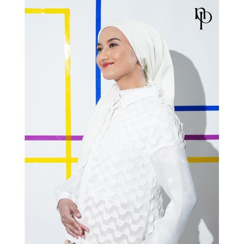 naPocut Plain Paris Twill ( Hijab Segiempat Twill )