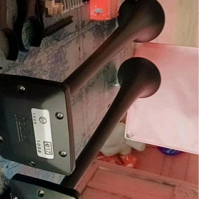 Klakson Mobil .Merk Hadley Original Scania  Hitam Original Truk Original Dan Terpercaya