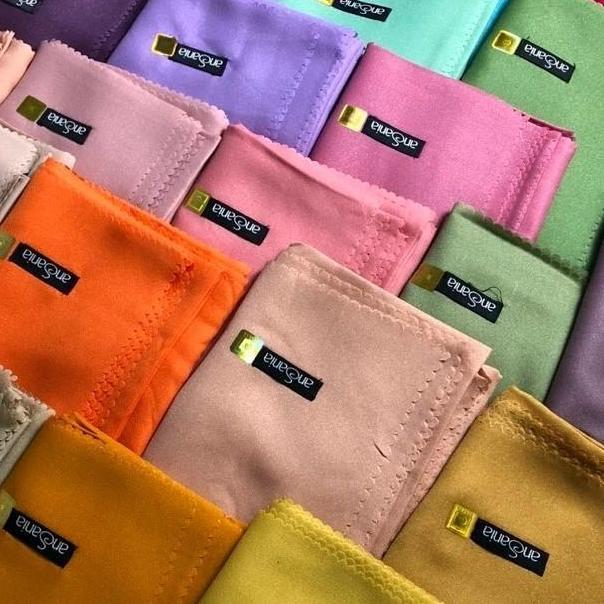 DE124 >> Hijab Segi Empat Glamor/Hijab Kondangan/Hijab lebaran Ansania Hijab Segi Empat Sinar Glamor