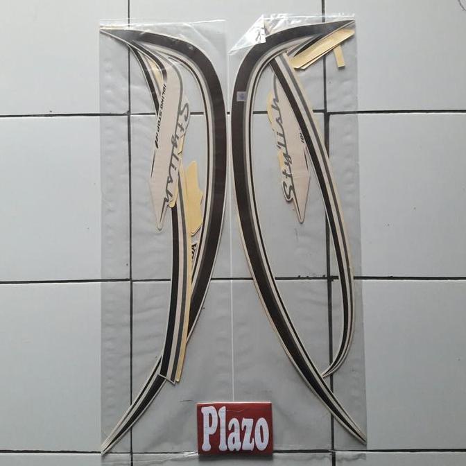stiker striping body motor Scoopy Stylish 2016 Cream