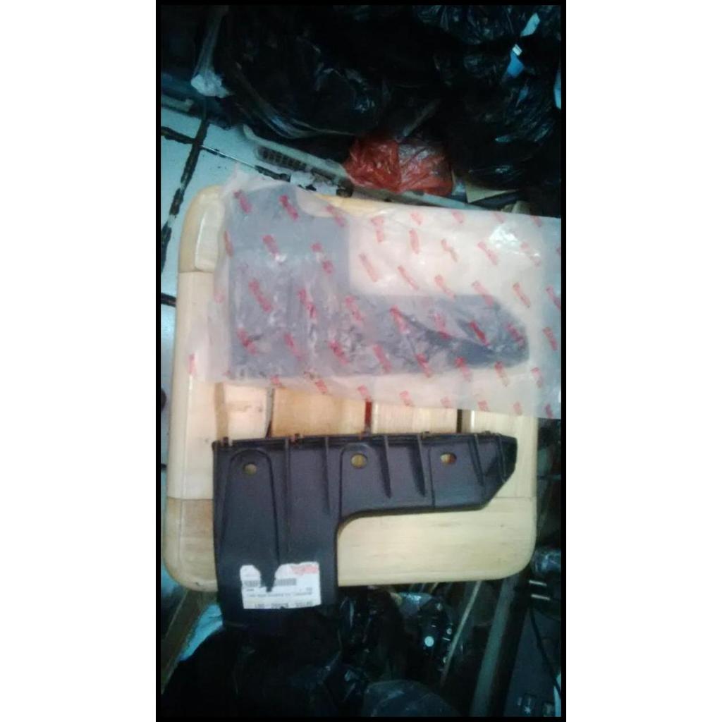 TERLARIS BRACKET BEMPER BELAKANG GRAND MAX 1PC ORI 