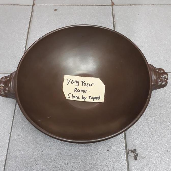 wajan tanah liat