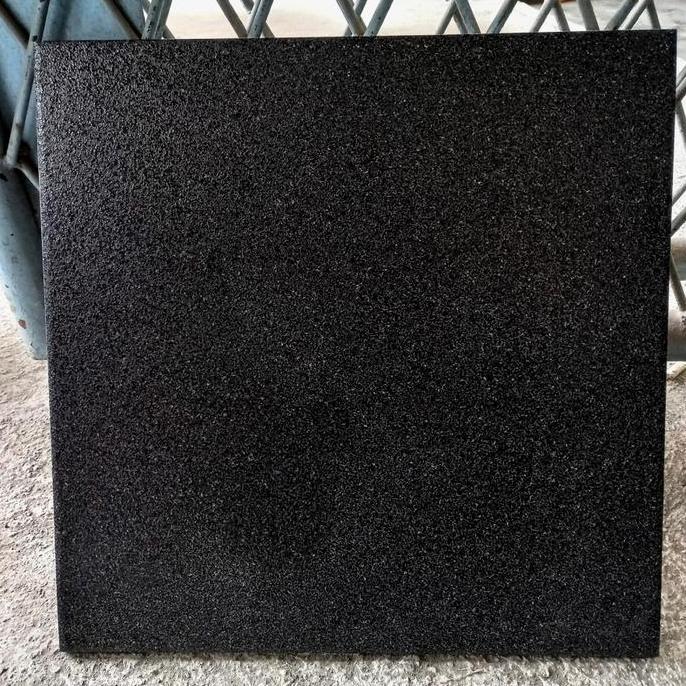 KERAMIK LANTAI GARASI 40X40 KASAR ABU HITAM PUTIH GARIS BINTIK GRANITO