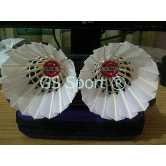 Smastr- Shuttlecock Nine Silver Badminton Bulu