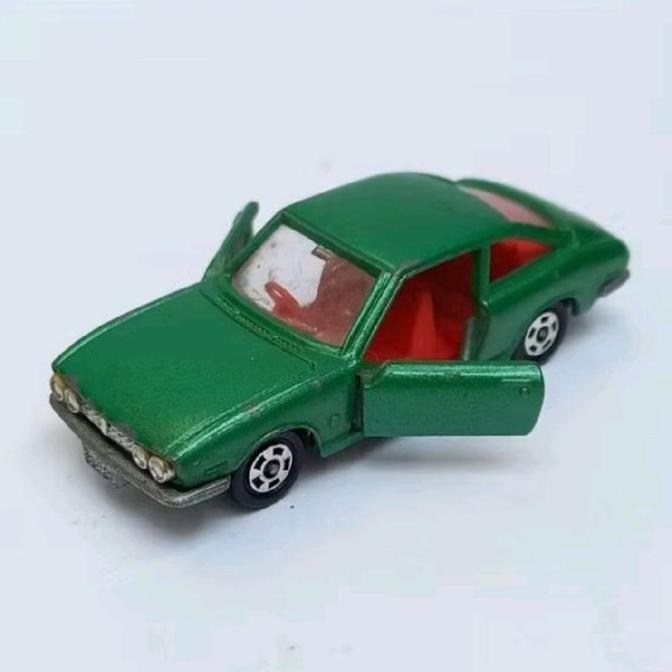 tomica isuzu 117 coupe made in japan loose diecast (s)
