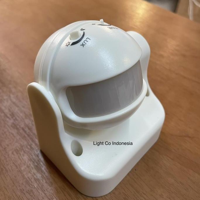 Sensor gerak lampu / motion sensor / sensor gerak tempel