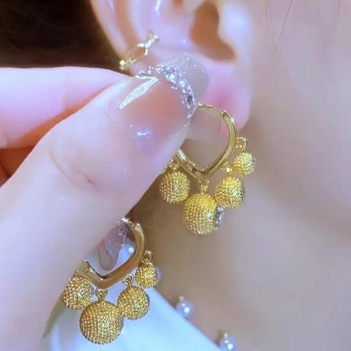 Schmiewen- (Bebas Beli 2 Dapat Bonus) Cod A34 Anting Durian Bola 5 Lucky Hoki Titanium Wanita Cakep 