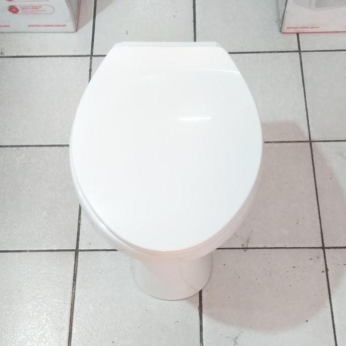 Kloset Duduk Siram Manual