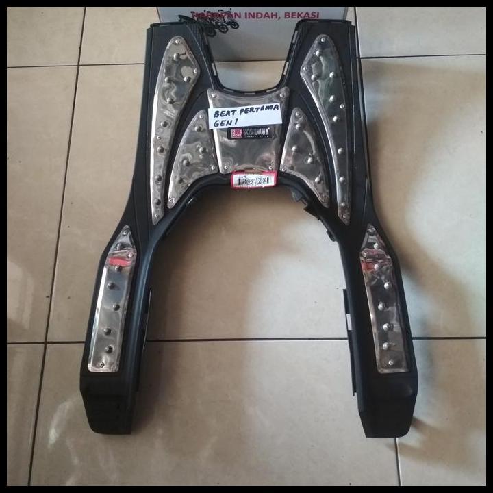 DISKON DEK INJEKAN KAKI BEAT PERTAMA CARBULATOR 64310 KVY 900 VARIASI 