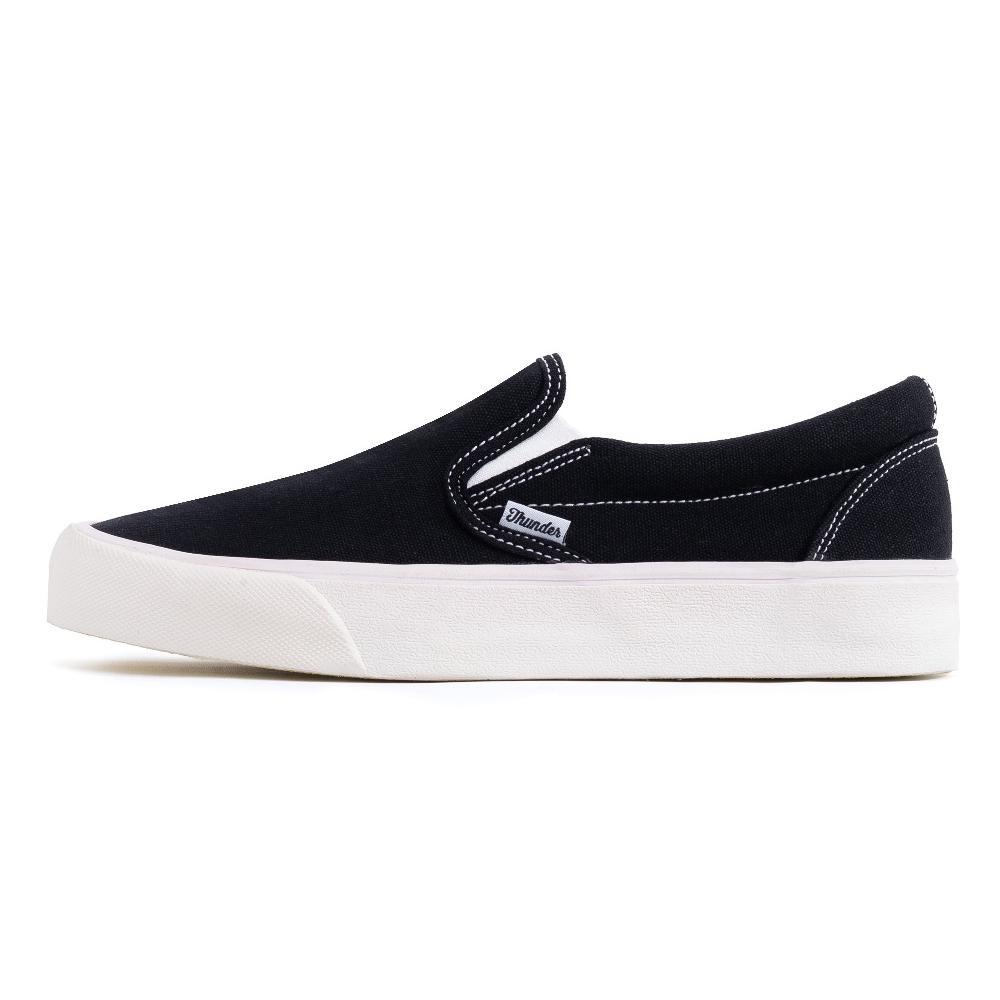 Thunderbear Voltaire BW Sepatu Slip On Pria Lokal Buat Nongkrong Kuliah