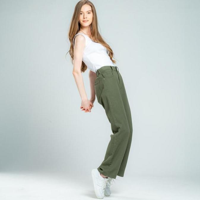 C2 Yalova Green Straight Cut Jeans Wanita