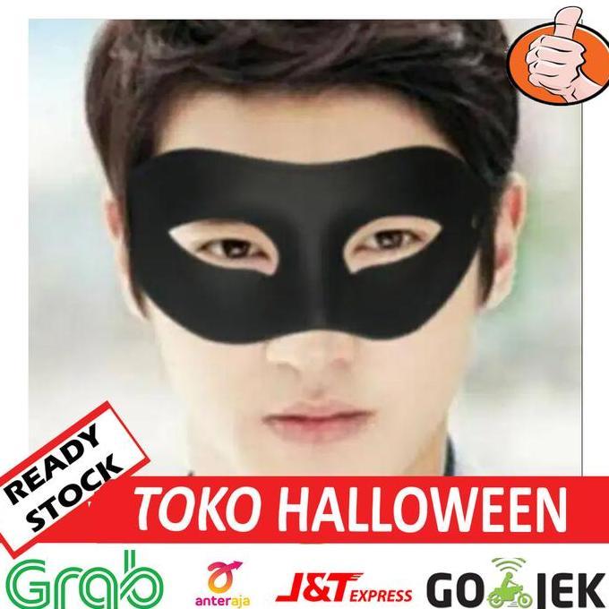 TOPENG HITAM PRIA SETENGAH WAJAH MASQURADE ZORO MASK TOPENG BANDIT