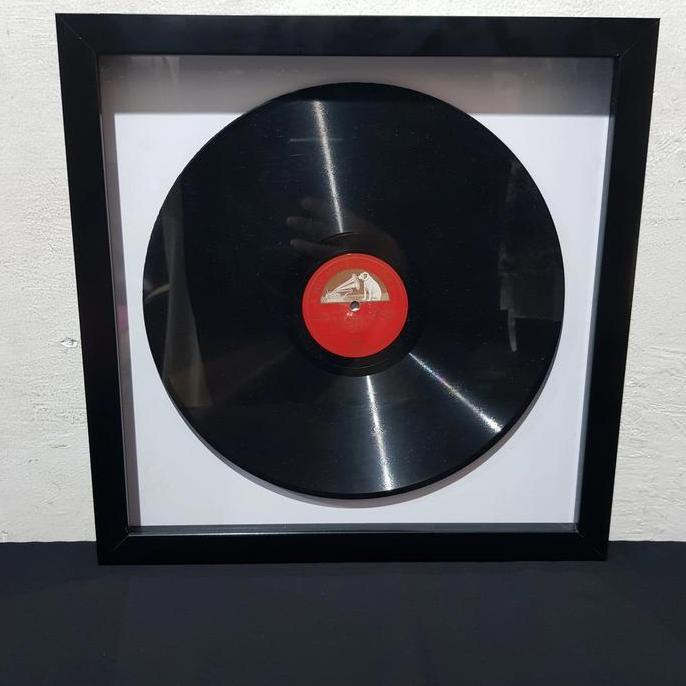 Piringan Hitam Untuk Pajangan + Frame / Dekorasi Dinding / Vinyl EIG