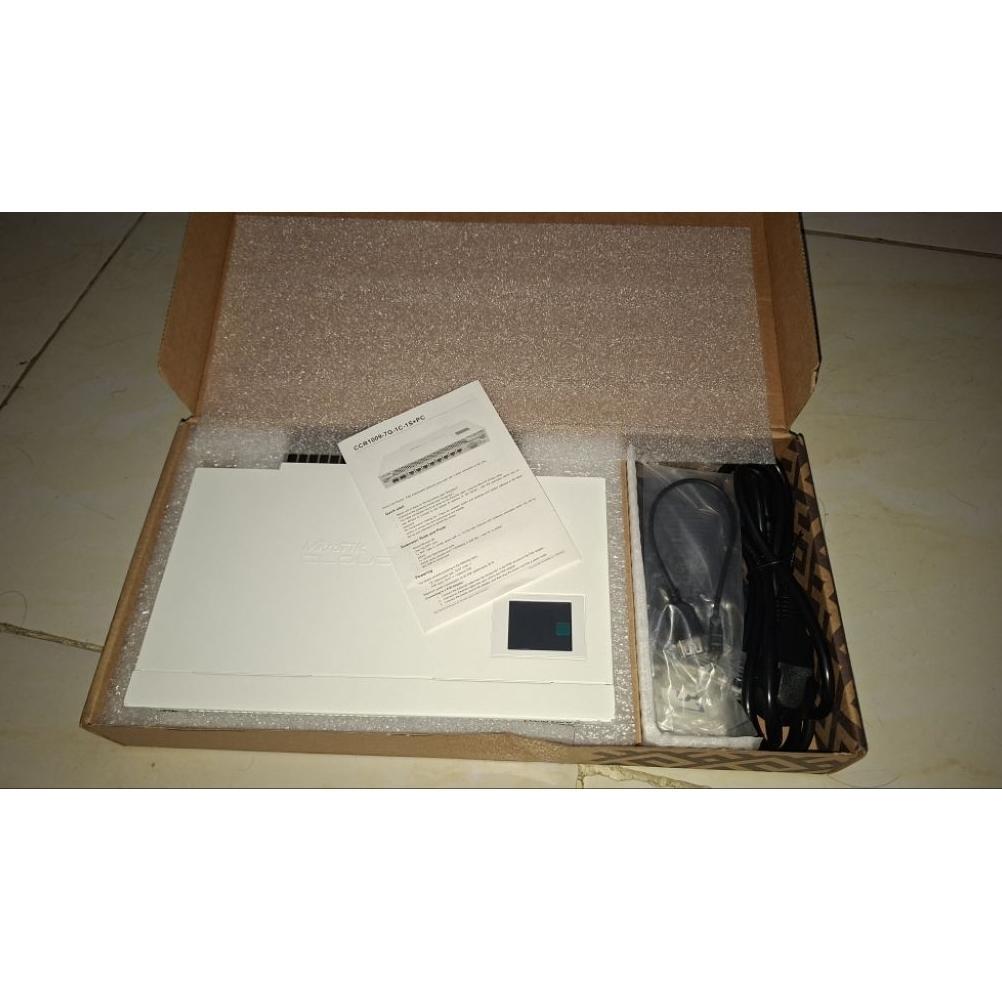 Laris Manis MikroTik CCR1009-7G-1C-1S+PC Routerboard Cloud Core Router Stok Terbatas